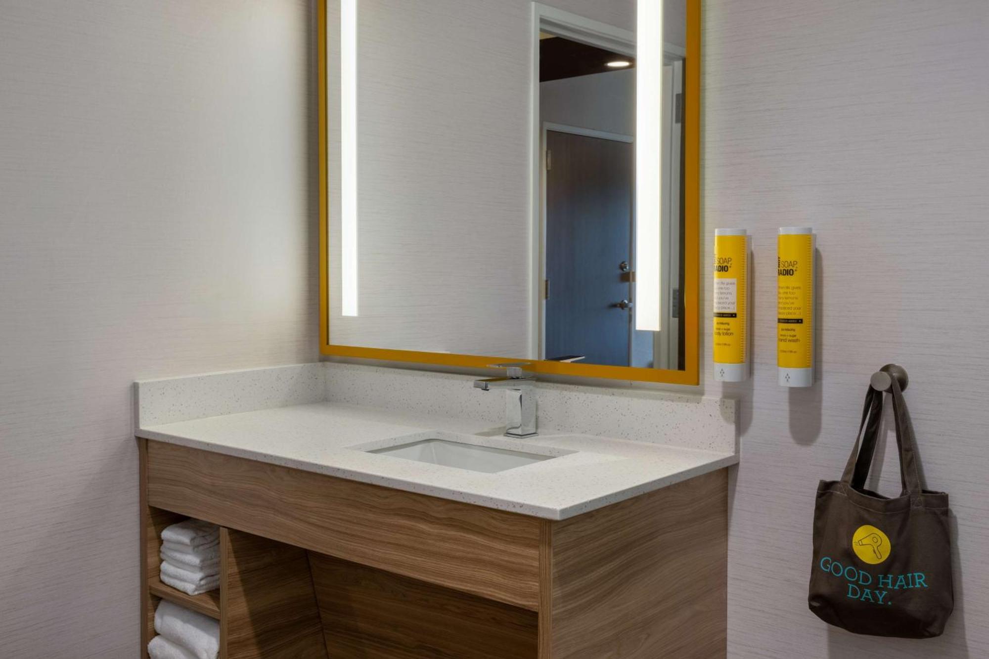 Tru By Hilton Ankeny Hotel Kültér fotó